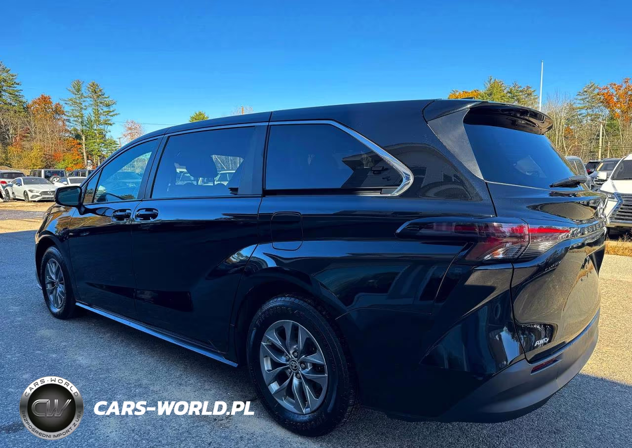 2023 Toyota Sienna Le VIN:5TDKSKFC0PS083629 - 3