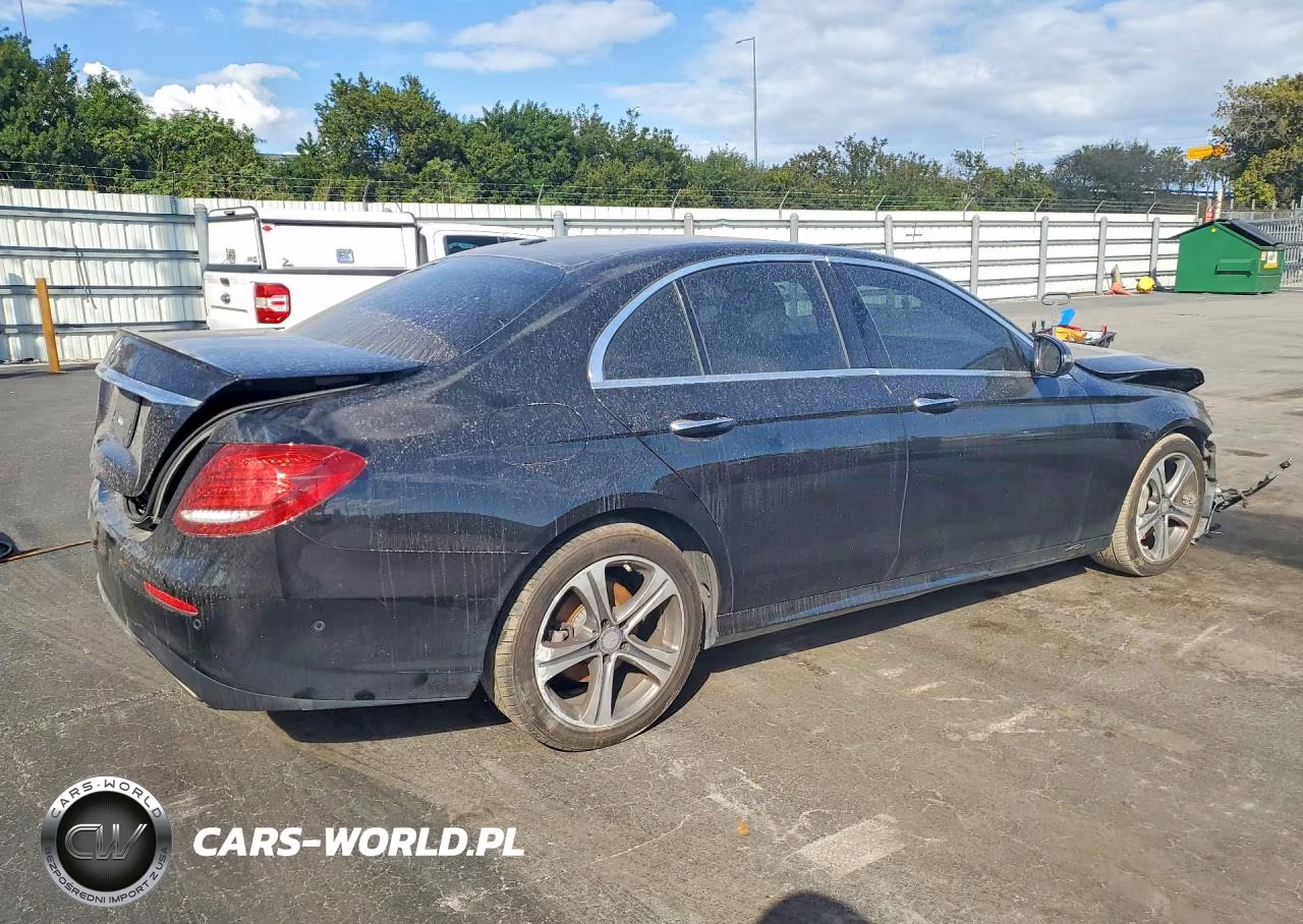 2017 Mercedes-Benz E 300 VIN:WDDZF4JBXHA105878 - 3