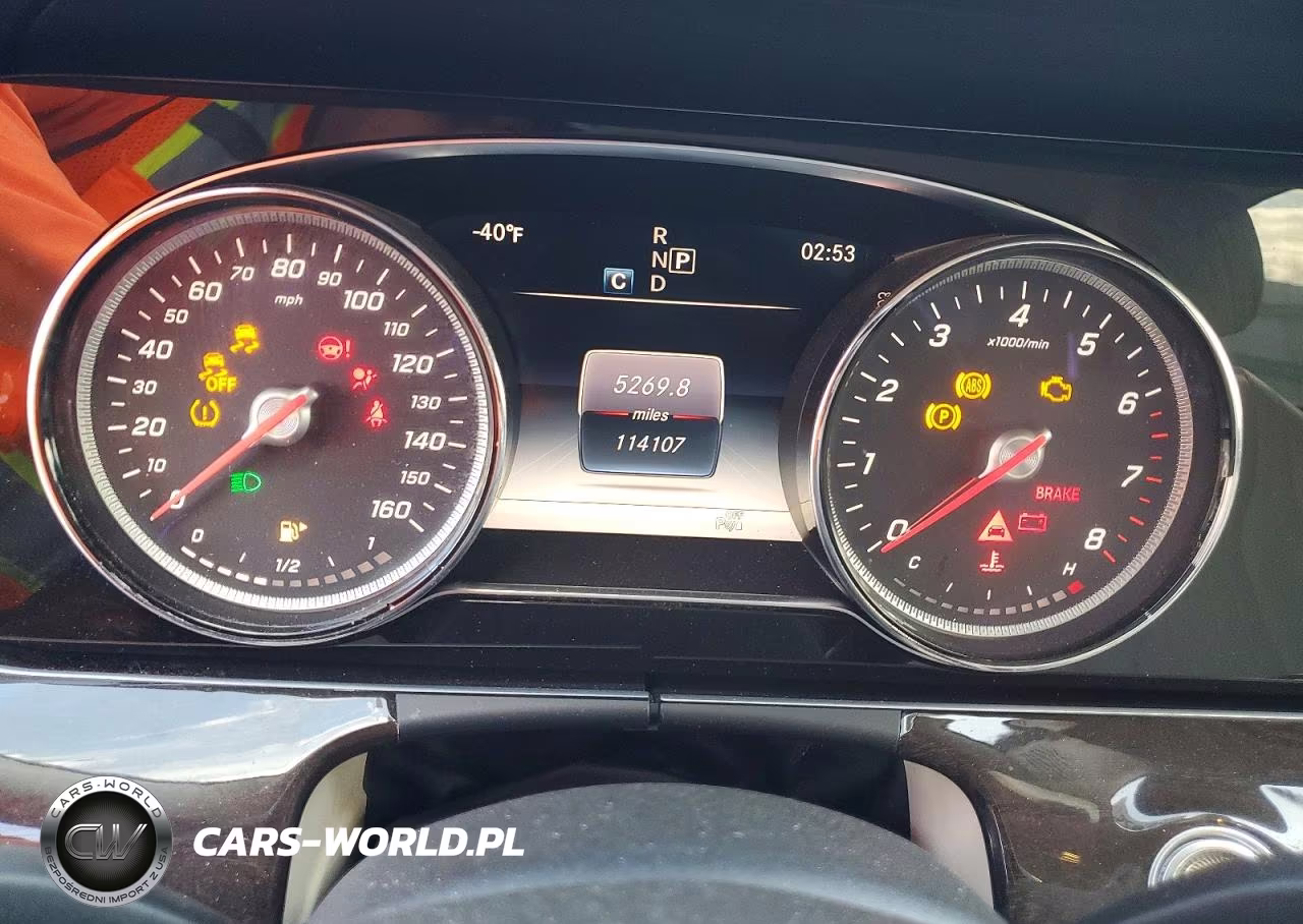 2017 Mercedes-Benz E 300 VIN:WDDZF4JBXHA105878 - 9