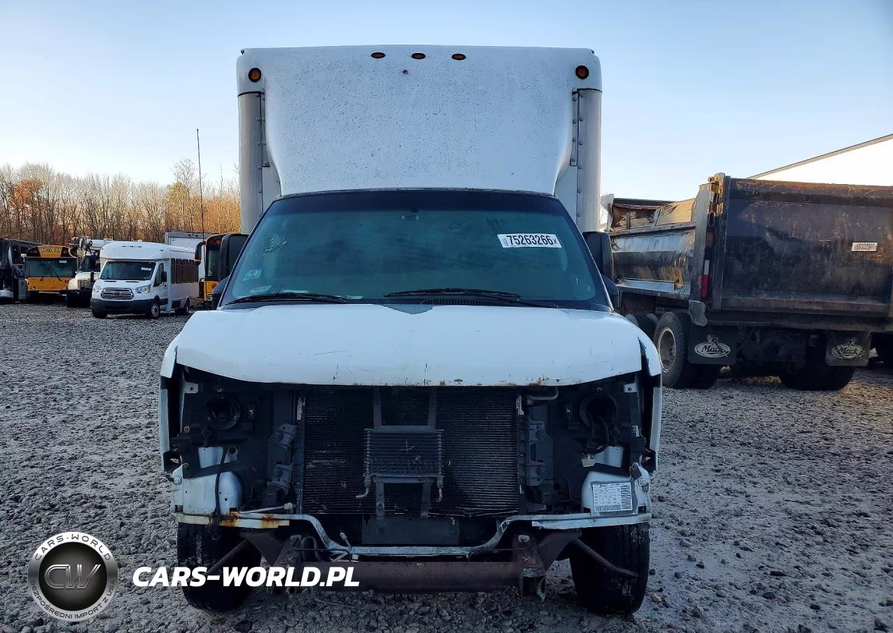 2007 Chevrolet Express Delivery Truck VIN:1GBJG31U771249911 - 5