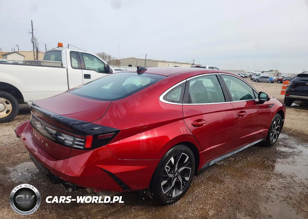2025 Hyundai Sonata Sel VIN:KMHL64JA8SA462261 - 3
