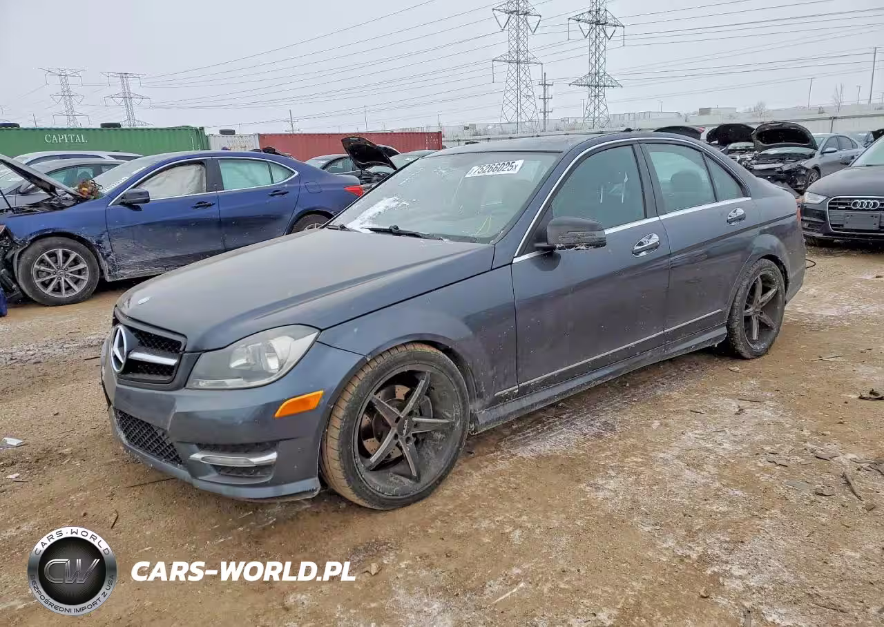 2013 Mercedes-Benz C 250