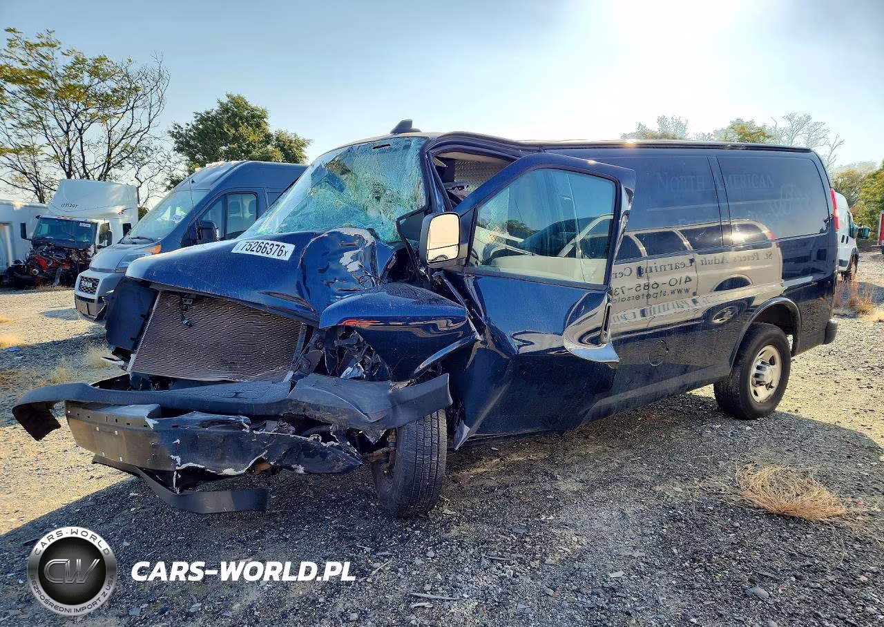 2019 Chevrolet Express G2500 VIN:1GCWGAFP7K1235492 - 1