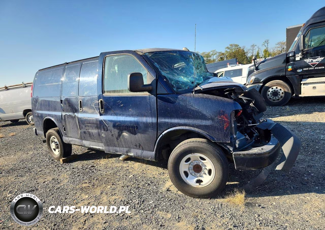 2019 Chevrolet Express G2500 VIN:1GCWGAFP7K1235492 - 4