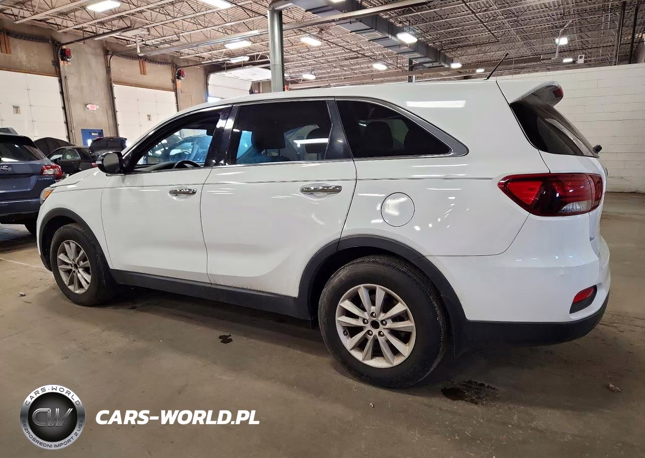 2019 Kia Sorento Lx VIN:5XYPG4A36KG517178 - 2