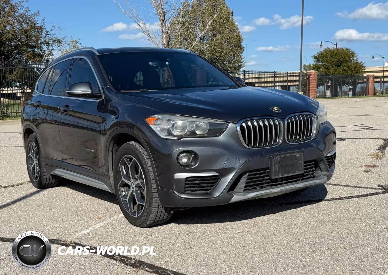 2018 BMW X1 Sdrive28I VIN:WBXHU7C36J5L04902 - 1