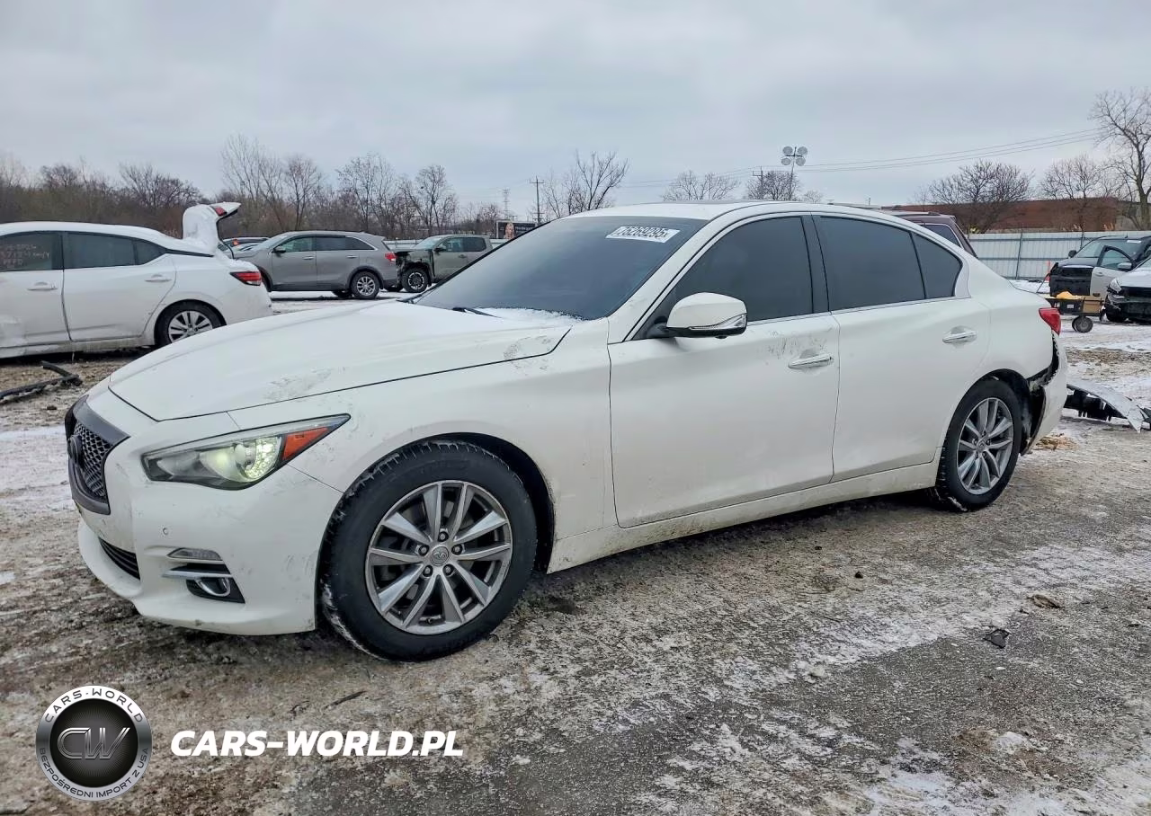 2015 Infiniti Q50 Premium