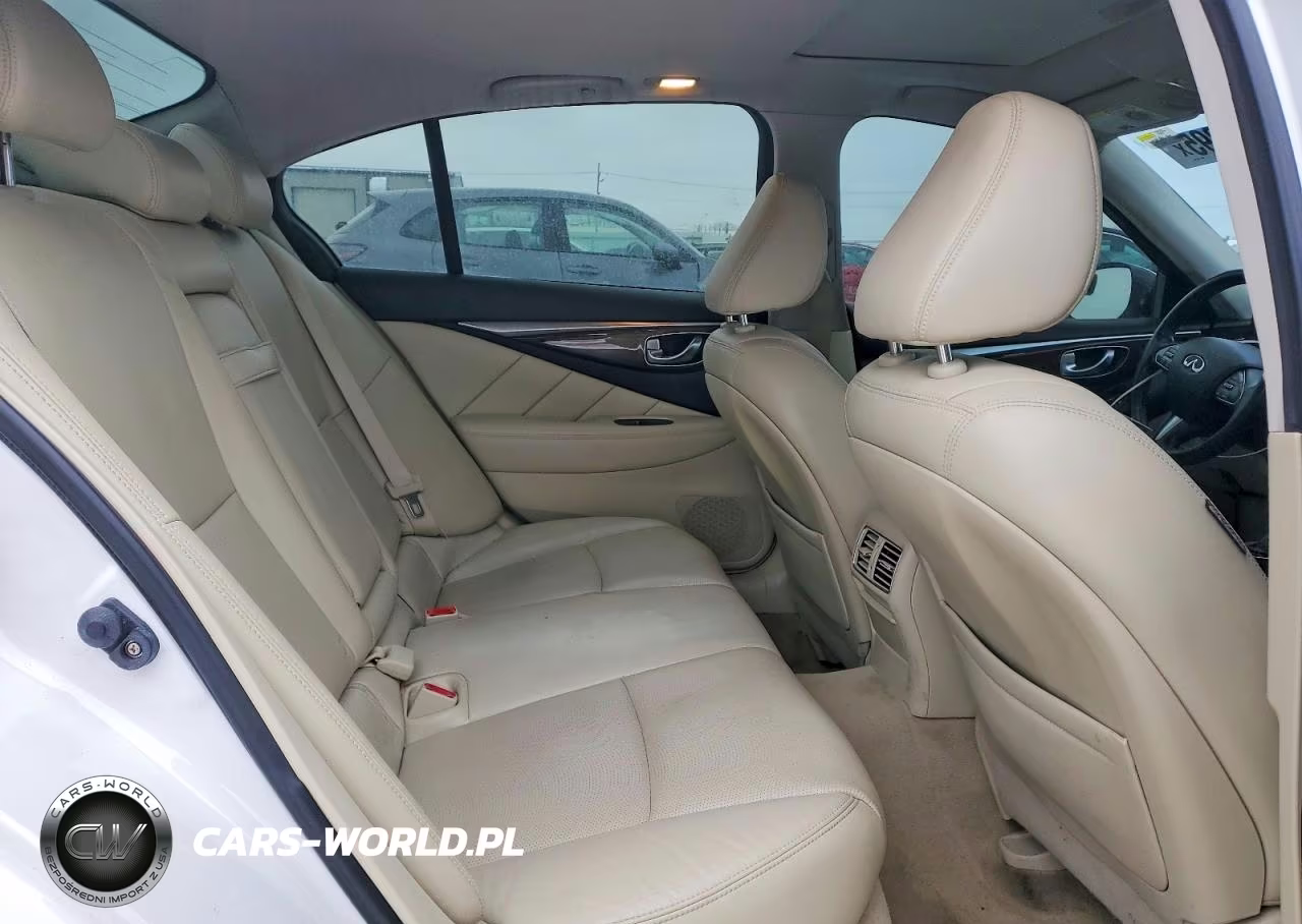 2015 Infiniti Q50 Premium VIN:JN1BV7AR8FM397204 - 10
