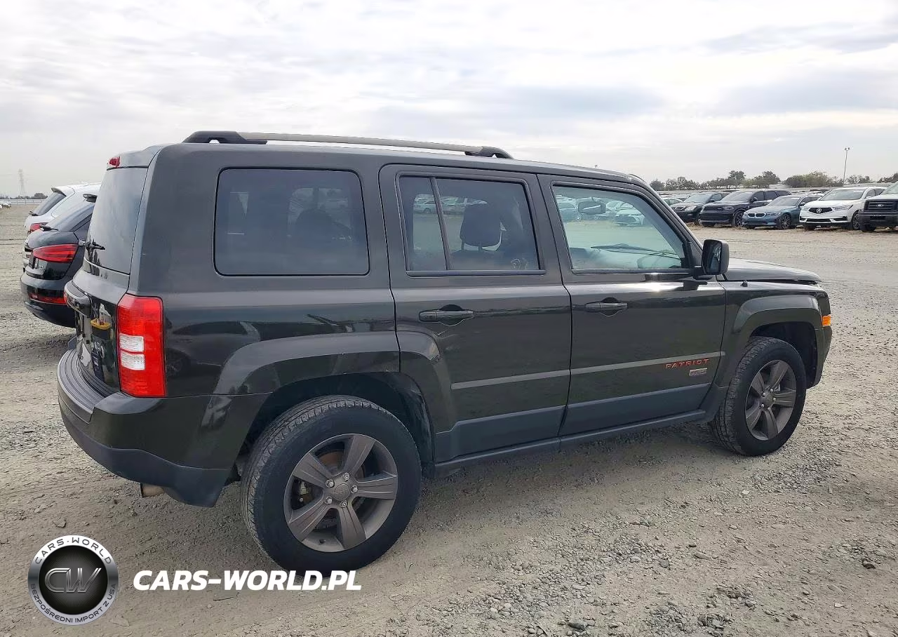 2016 Jeep Patriot Sport VIN:1C4NJRBBXGD760090 - 3