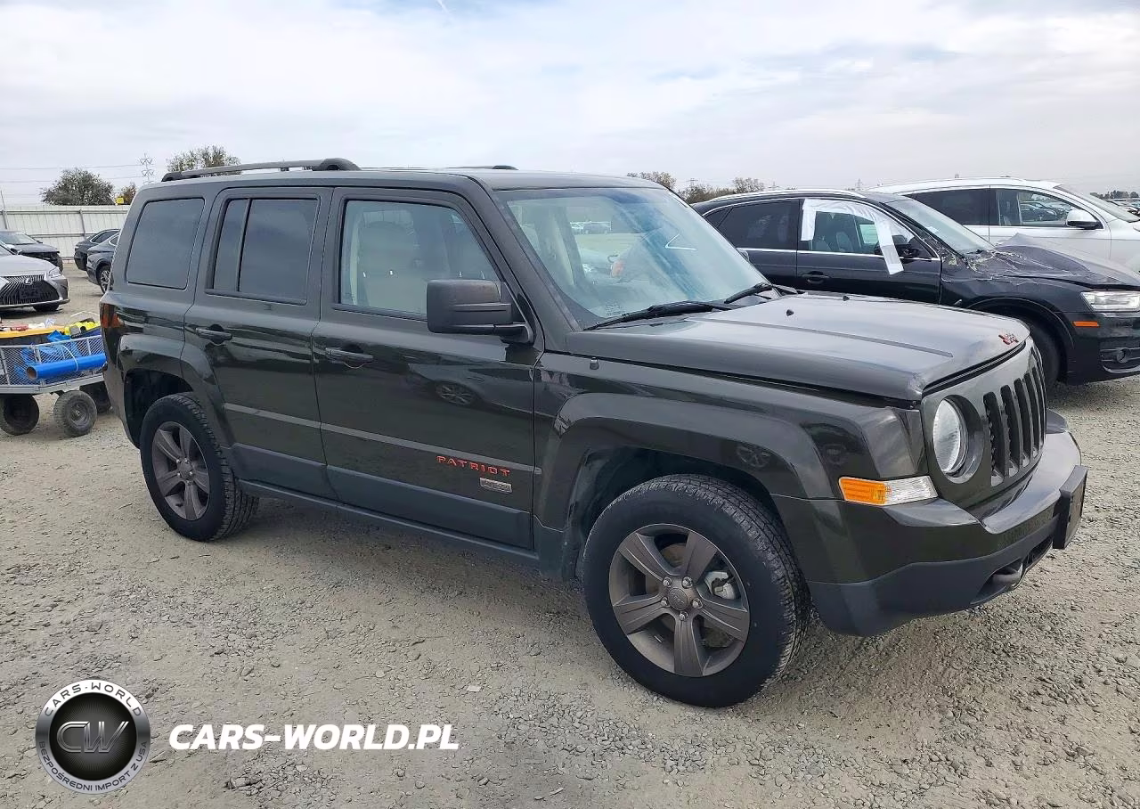 2016 Jeep Patriot Sport VIN:1C4NJRBBXGD760090 - 4