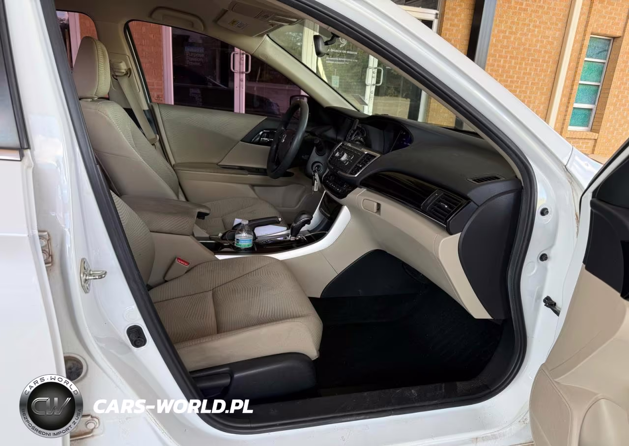 2017 Honda Accord Lx VIN:1HGCR2F39HA102212 - 5