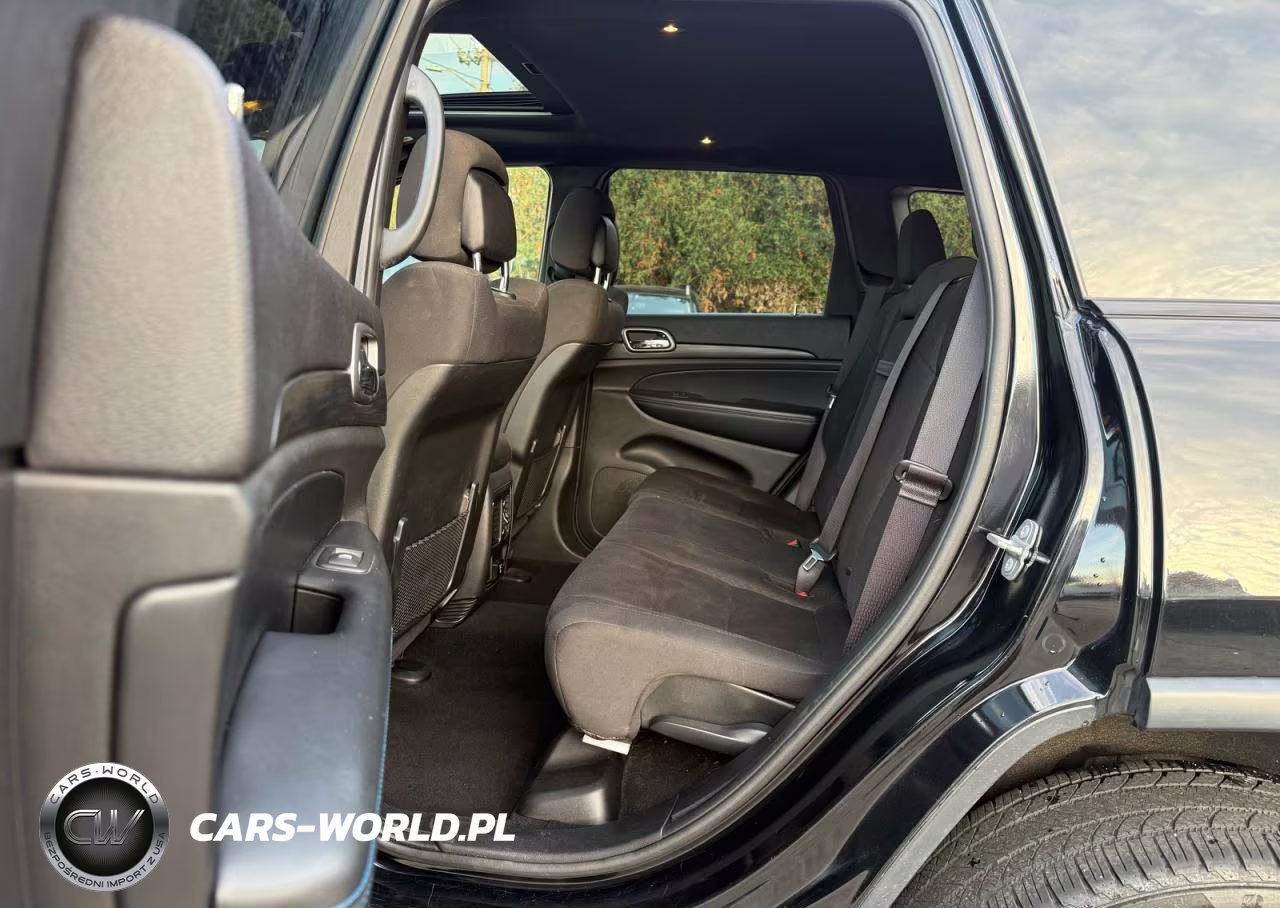 2020 Jeep Grand Cherokee Laredo VIN:1C4RJFAG7LC161970 - 12
