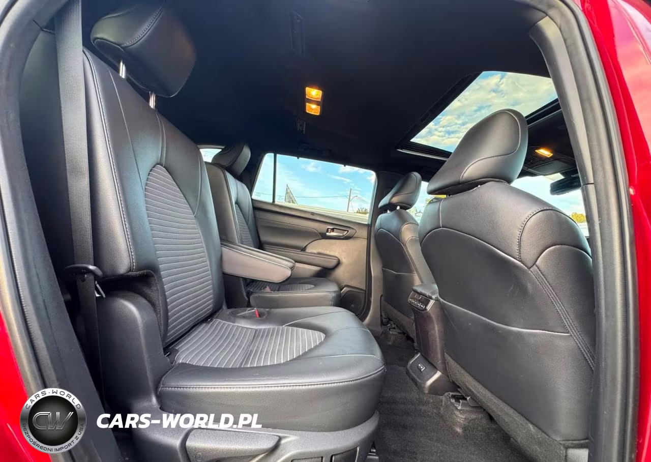2024 Toyota Highlander Xse VIN:5TDKDRAH5RS548673 - 6