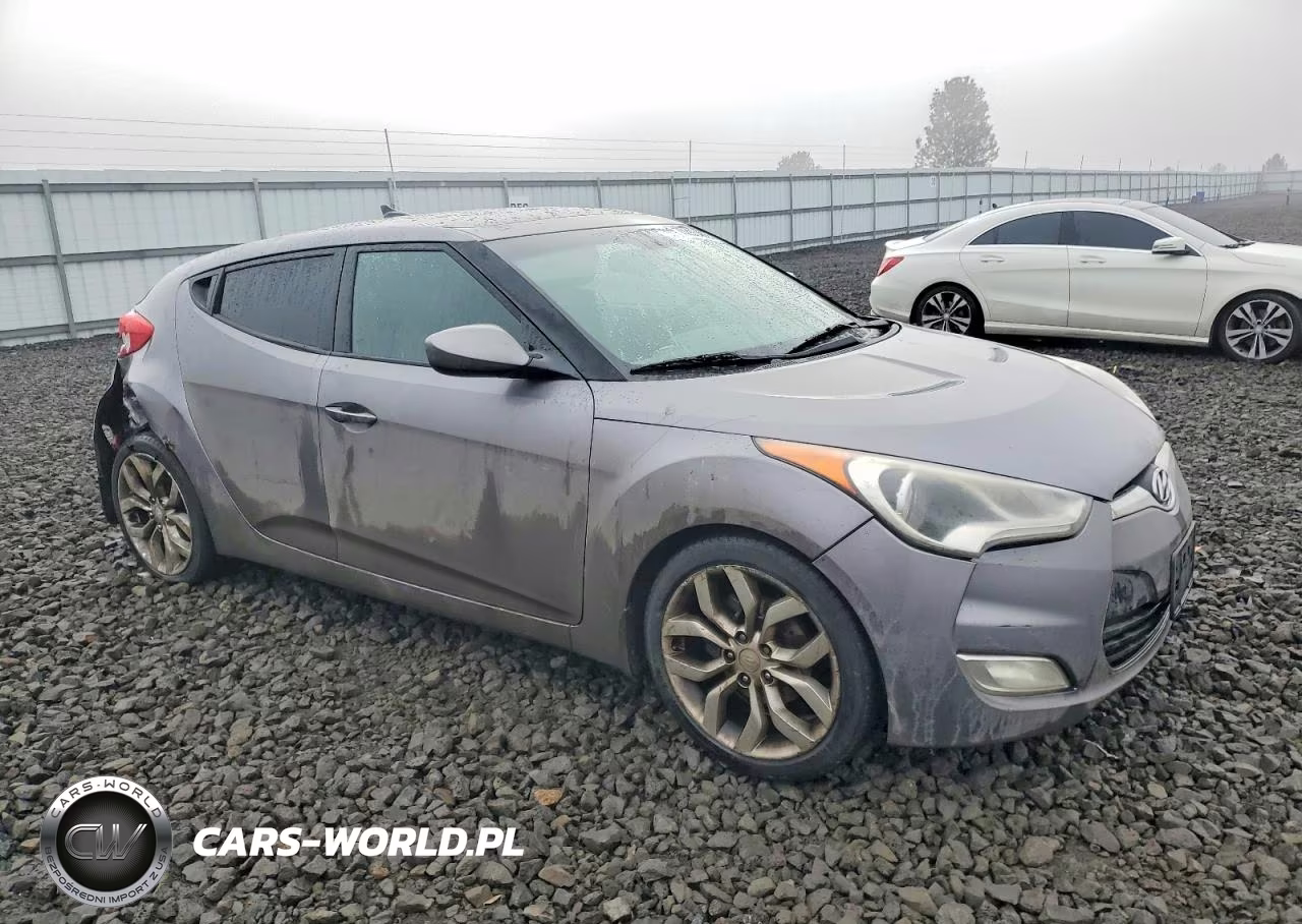 2012 Hyundai Veloster Base VIN:KMHTC6AD6CU045171 - 4