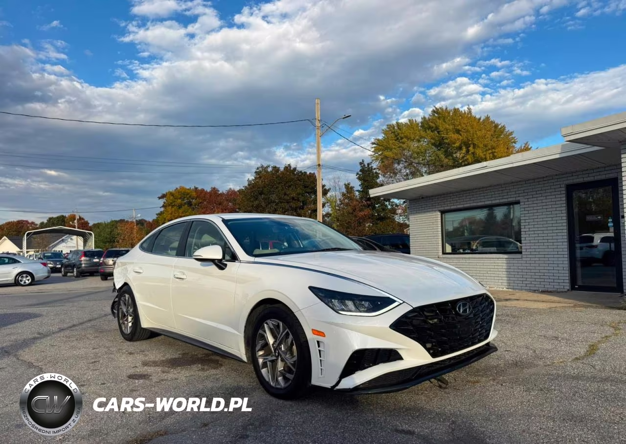 2022 Hyundai Sonata Sel