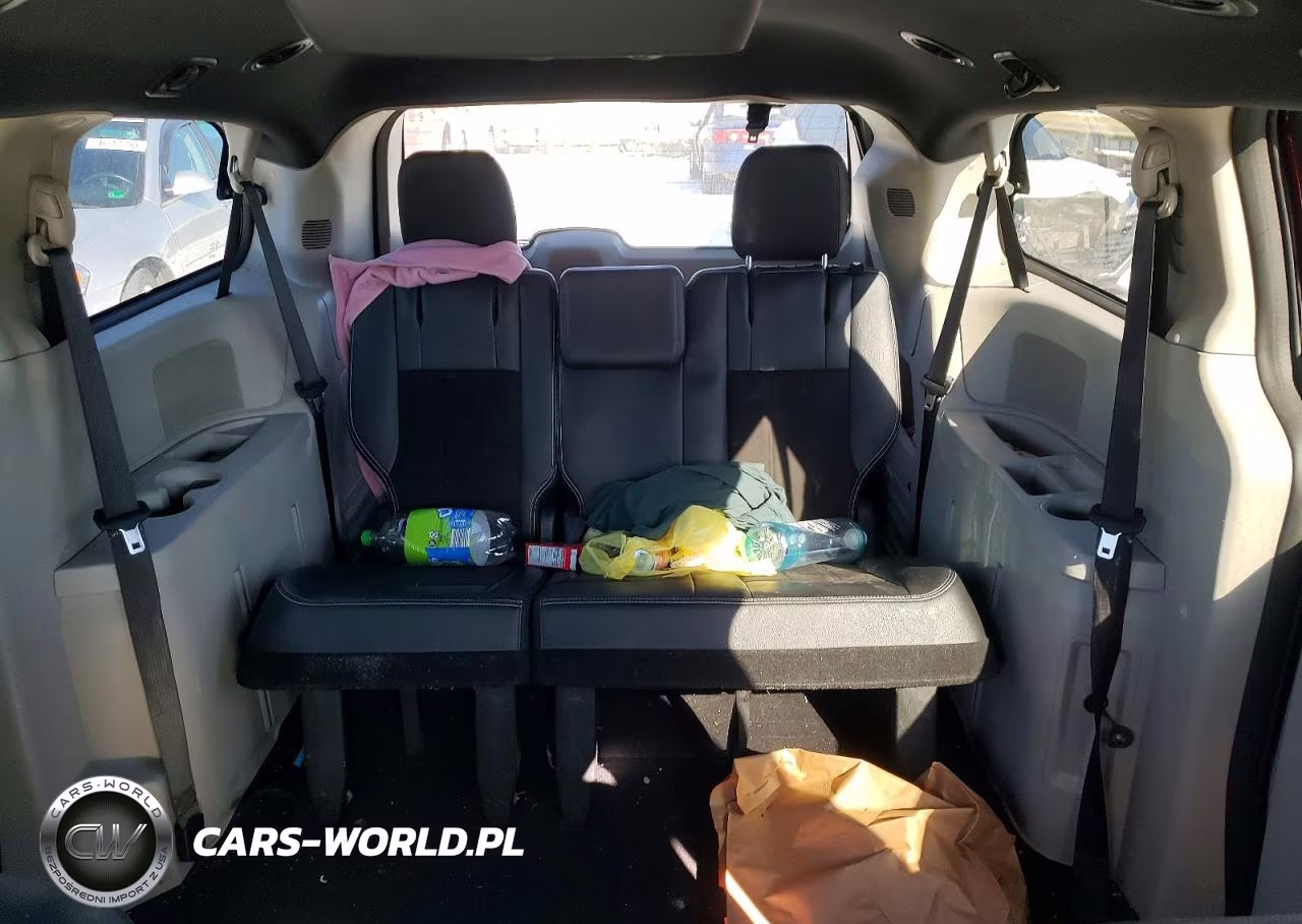 2020 Dodge Grand Caravan Sxt VIN:2C4RDGCG5LR196556 - 10