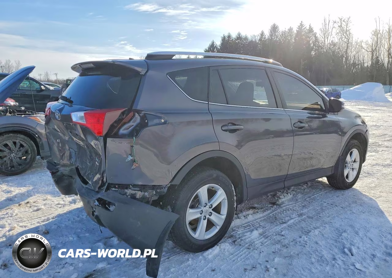 2013 Toyota Rav4 Xle VIN:JTMRFREVXD5006962 - 3