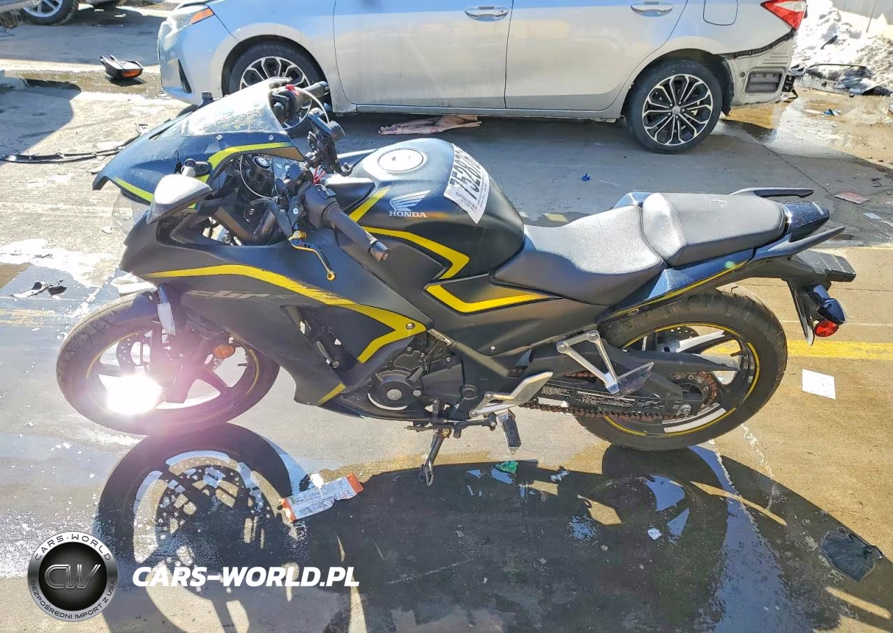 2015 Honda Cbr300 R VIN:MLHNC5101F5101078 - 3