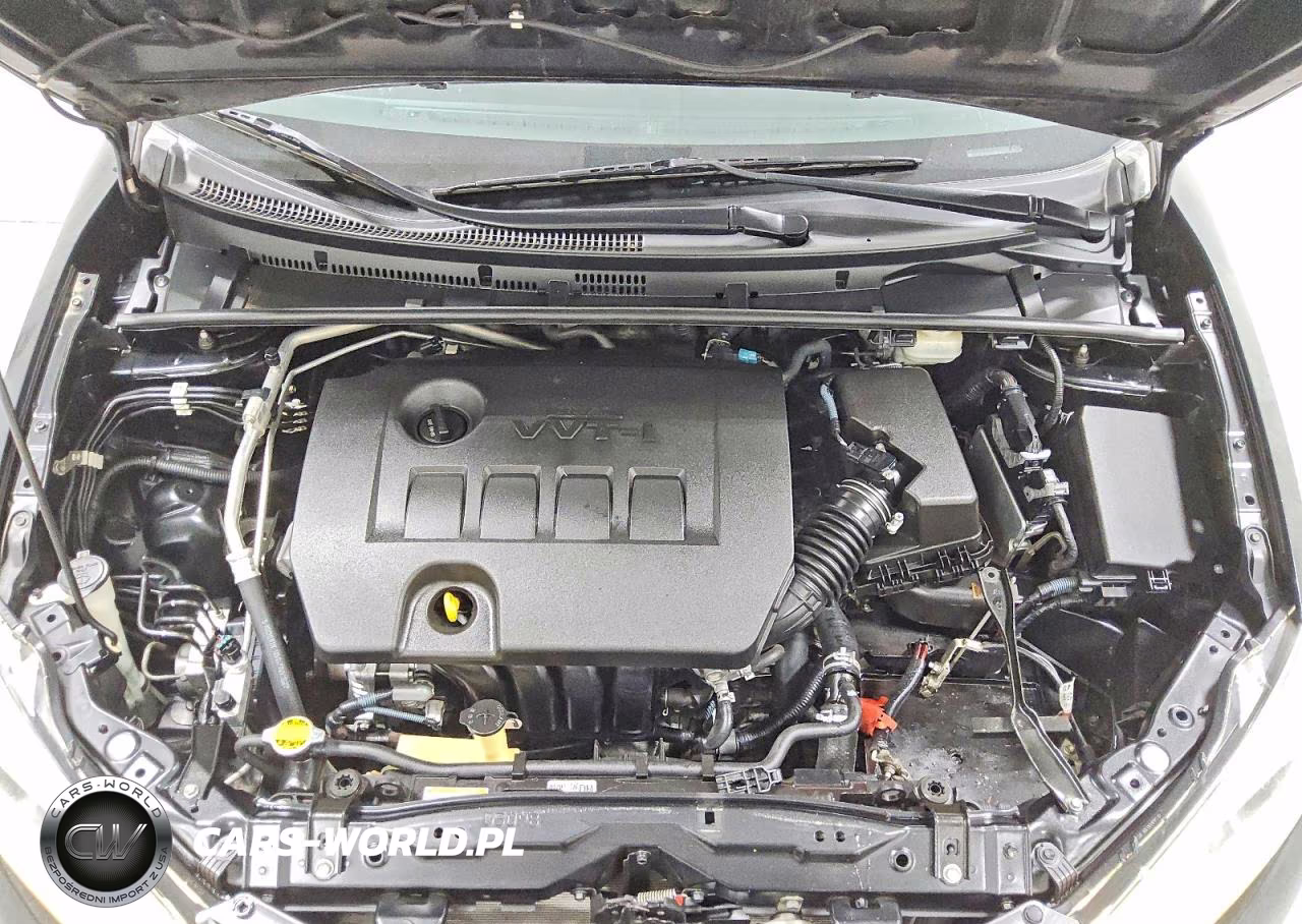 2015 Toyota Corolla Le VIN:2T1BURHE2FC422450 - 11