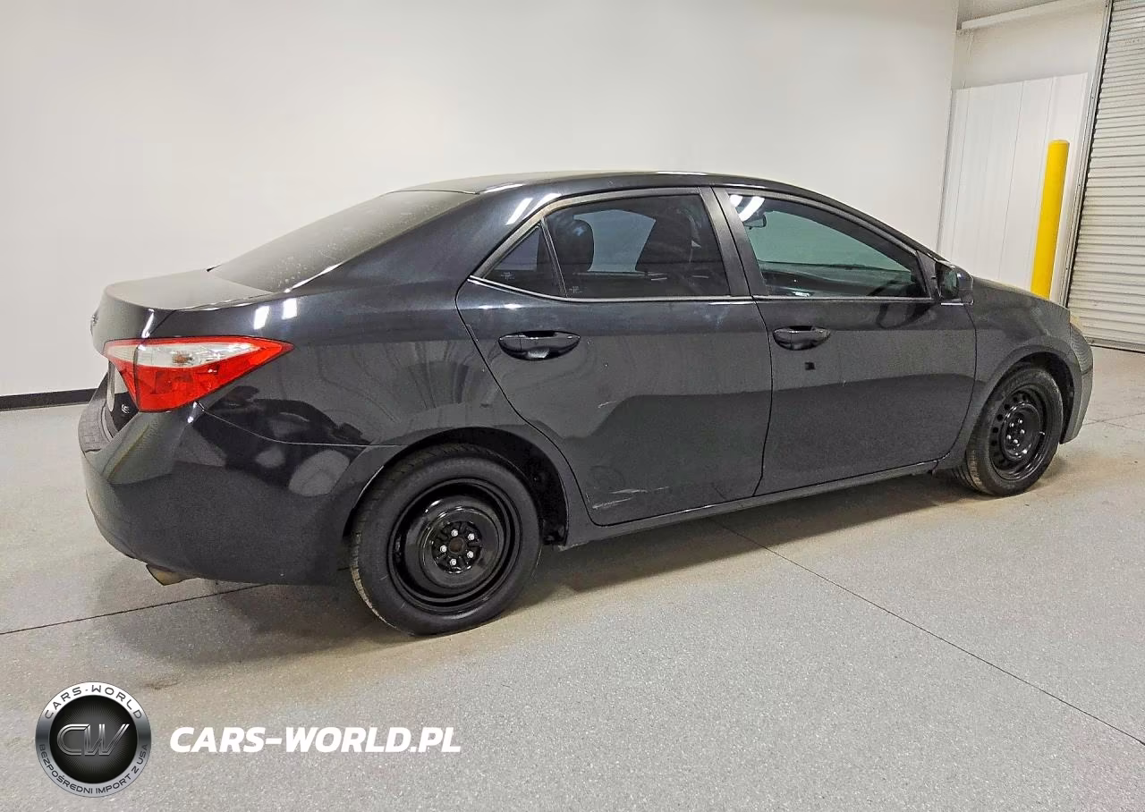 2015 Toyota Corolla Le VIN:2T1BURHE2FC422450 - 3