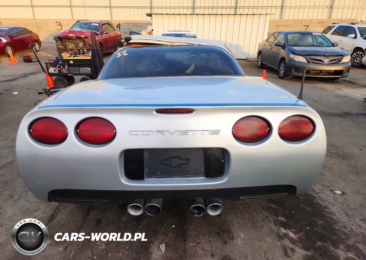 2001 Chevrolet Corvette Z06 VIN:1G1YY12S115129877 - 6