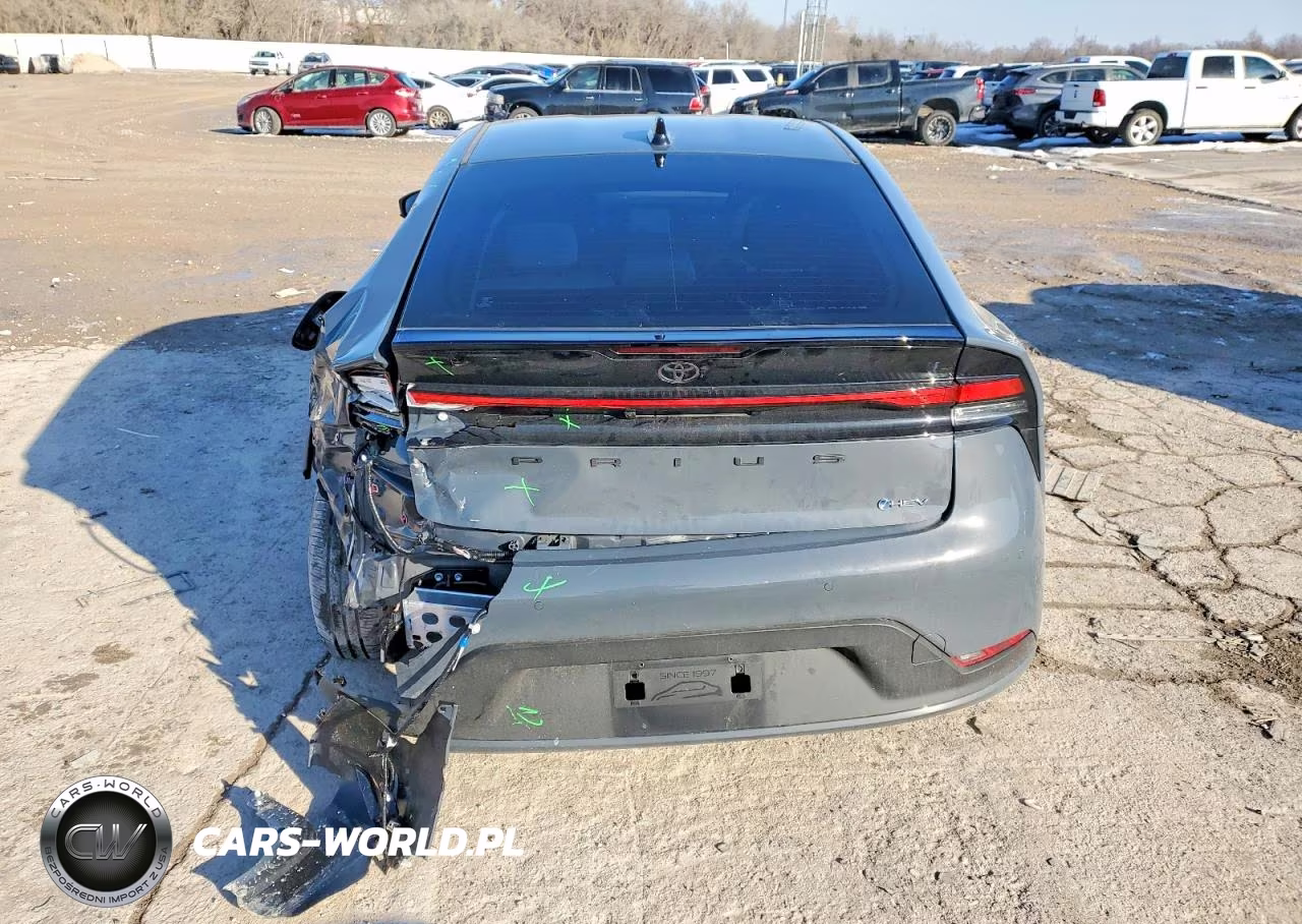 2026 Toyota Prius Le VIN:JTDACAAU8T3066771 - 6