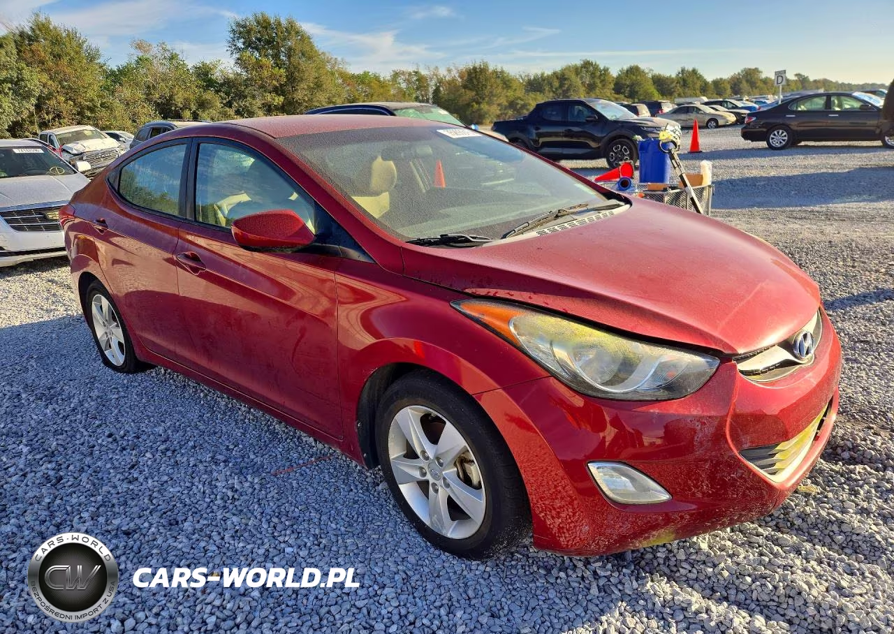 2013 Hyundai Elantra Gls VIN:5NPDH4AE6DH438266 - 4