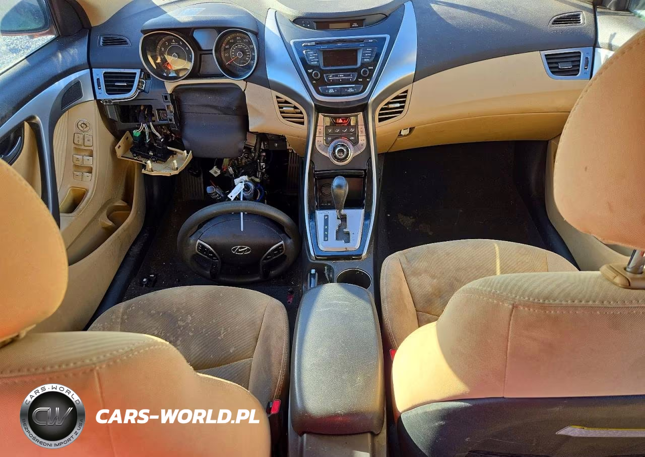 2013 Hyundai Elantra Gls VIN:5NPDH4AE6DH438266 - 8