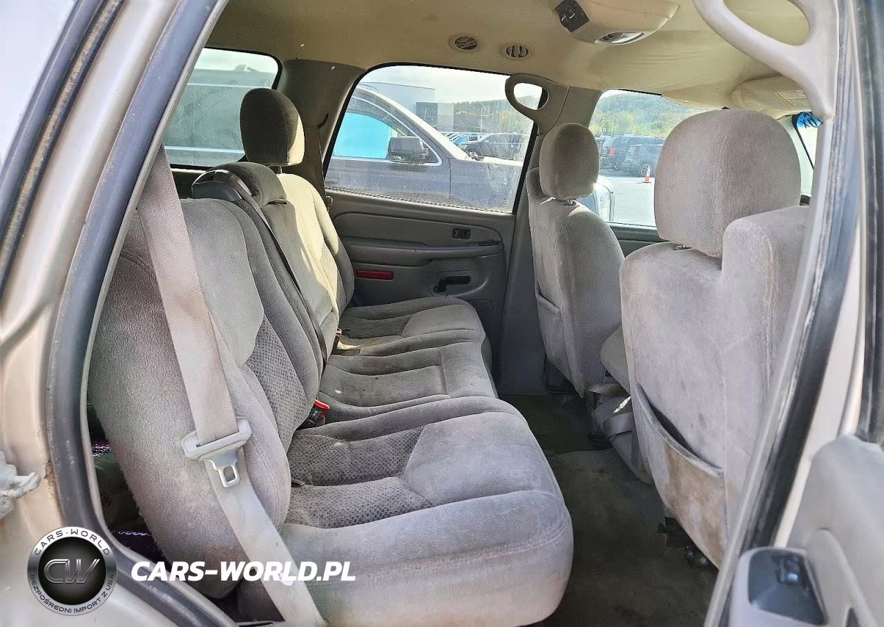 2005 Chevrolet Tahoe C1500 VIN:1GNEC13V35R194284 - 11