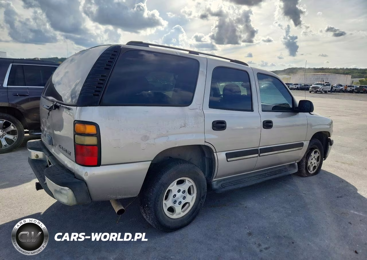 2005 Chevrolet Tahoe C1500 VIN:1GNEC13V35R194284 - 3
