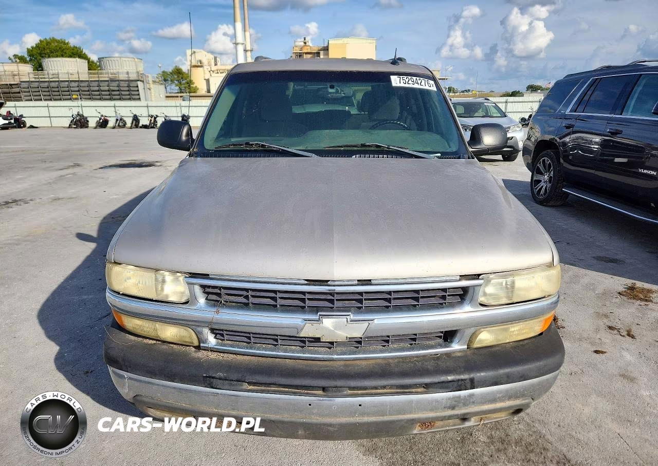 2005 Chevrolet Tahoe C1500 VIN:1GNEC13V35R194284 - 5