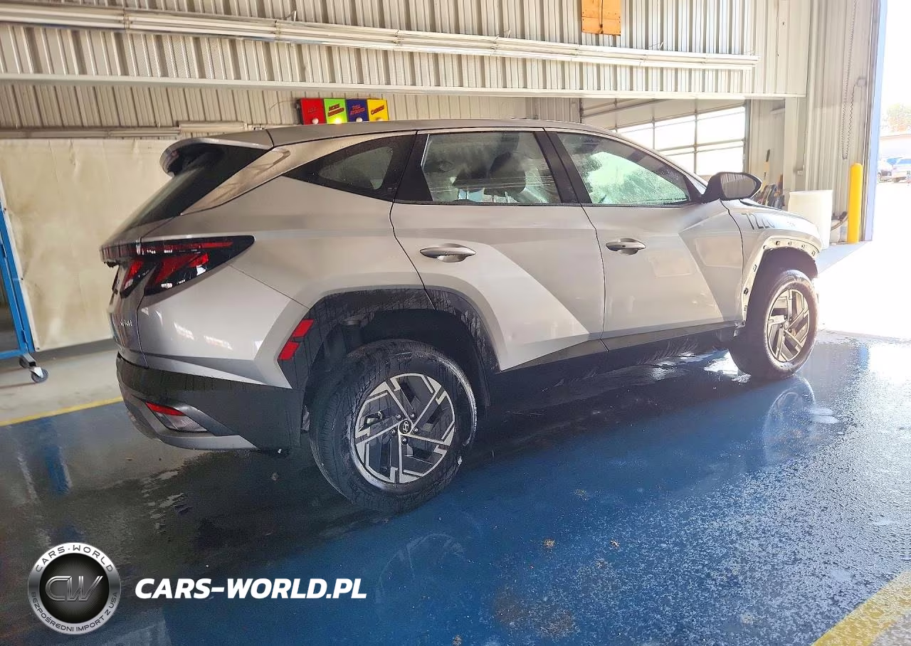2026 Hyundai Tucson Blue Se VIN:KM8JADD10TU467228 - 3