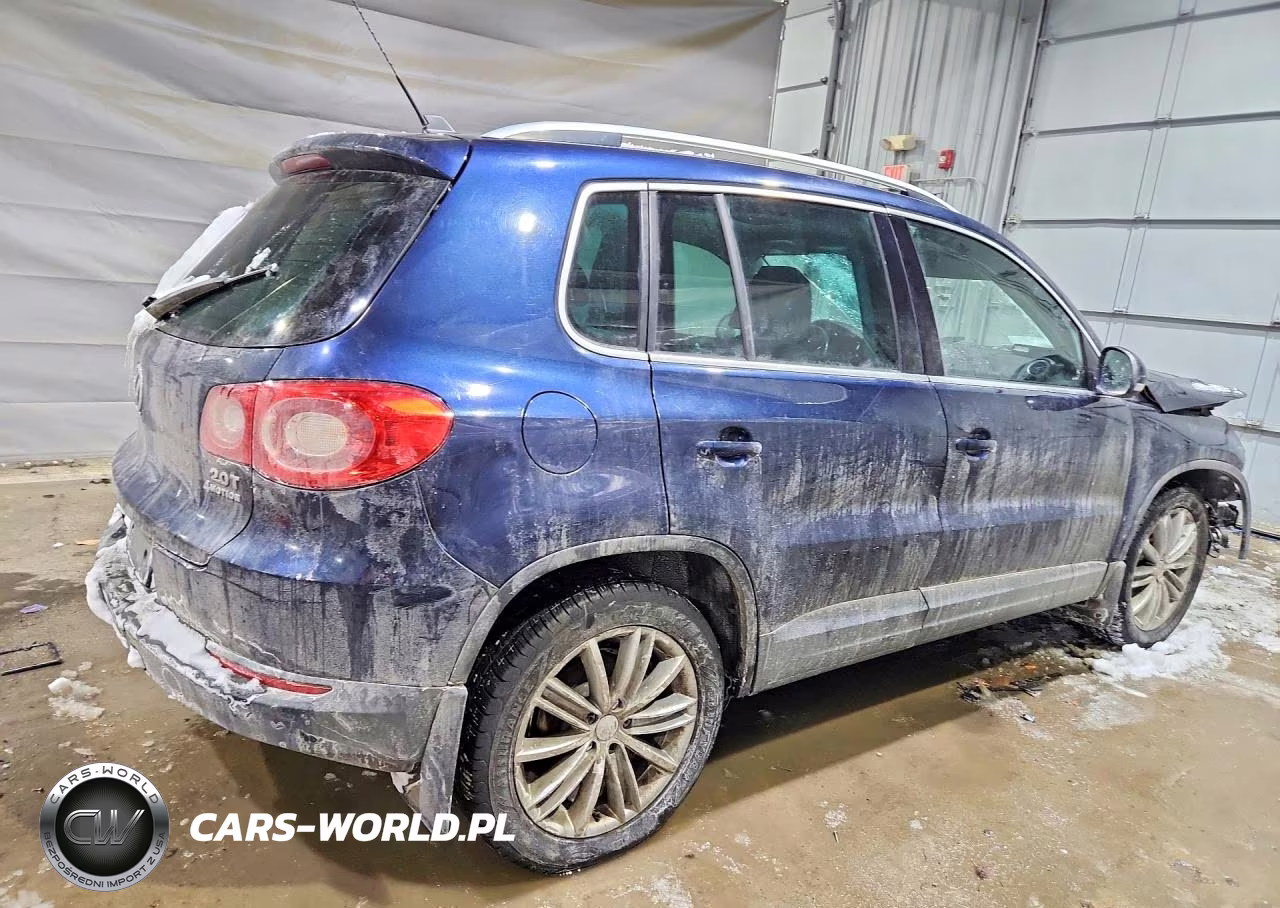 2011 Volkswagen Tiguan S VIN:WVGBV7AX2BW530447 - 3
