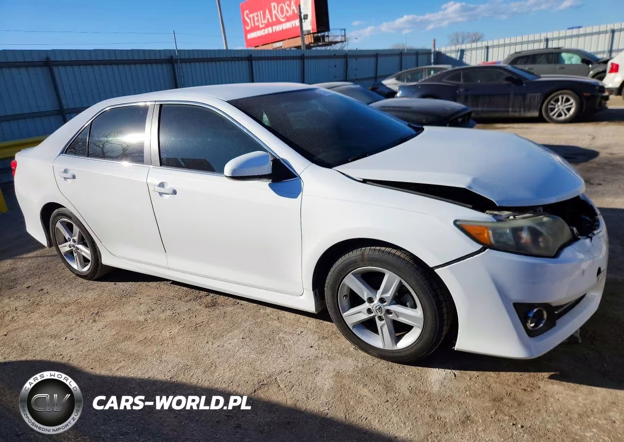 2013 Toyota Camry VIN:4T1BF1FK8DU659993 - 4