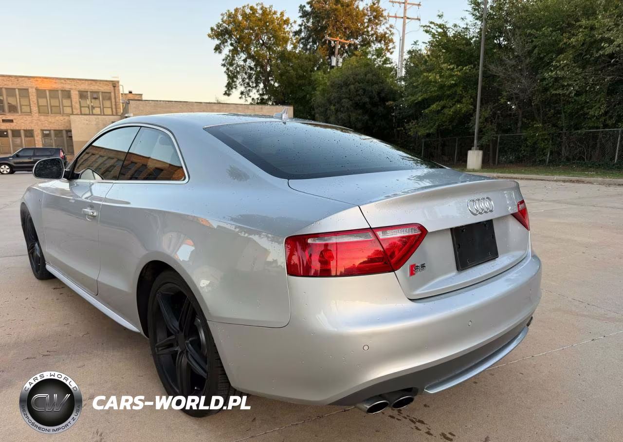 2009 Audi S5 Quattro VIN:WAURV78T29A033490 - 3