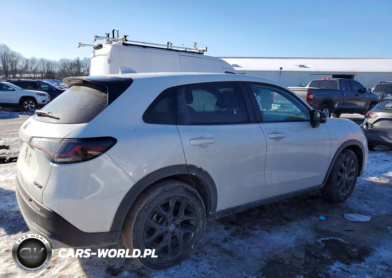 2024 Honda Hr-V Sport VIN:3CZRZ2H5XRM700850 - 3