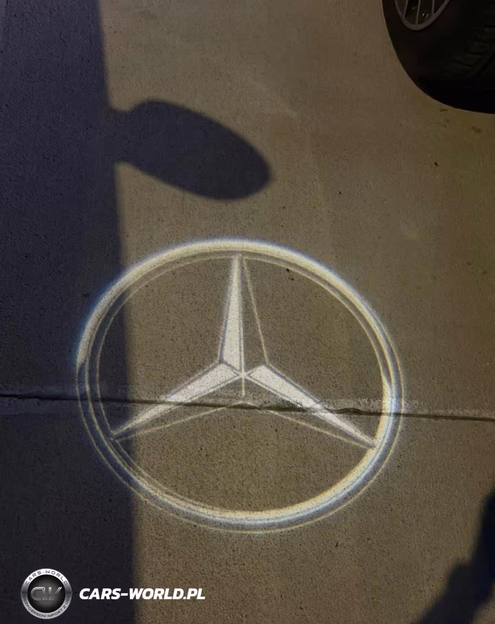 MERCEDES-BENZ GLS 63 AMG VIN:4JGDF7FE9KB210322 - 13