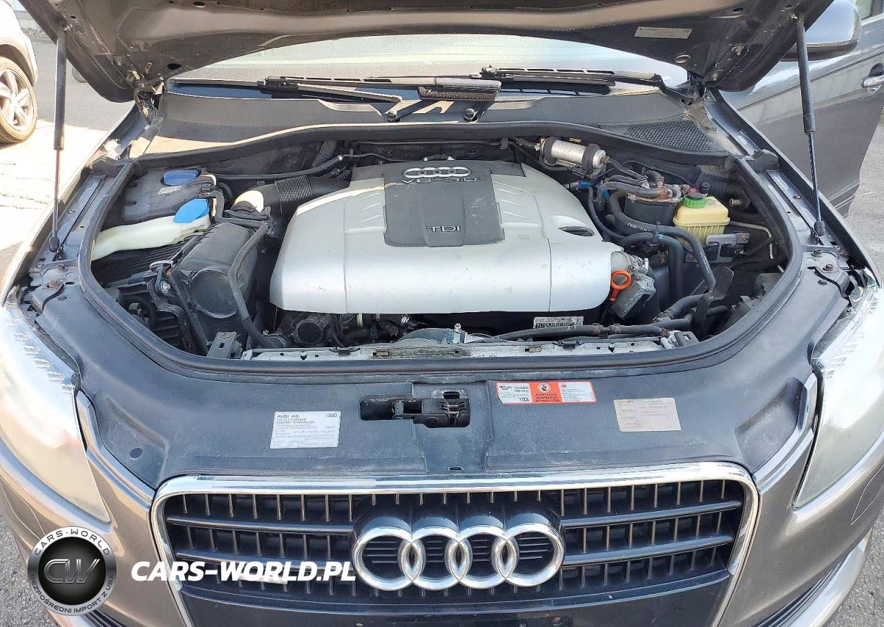 2010 Audi Q7 Premium Plus VIN:WA1LMAFE7AD006683 - 12