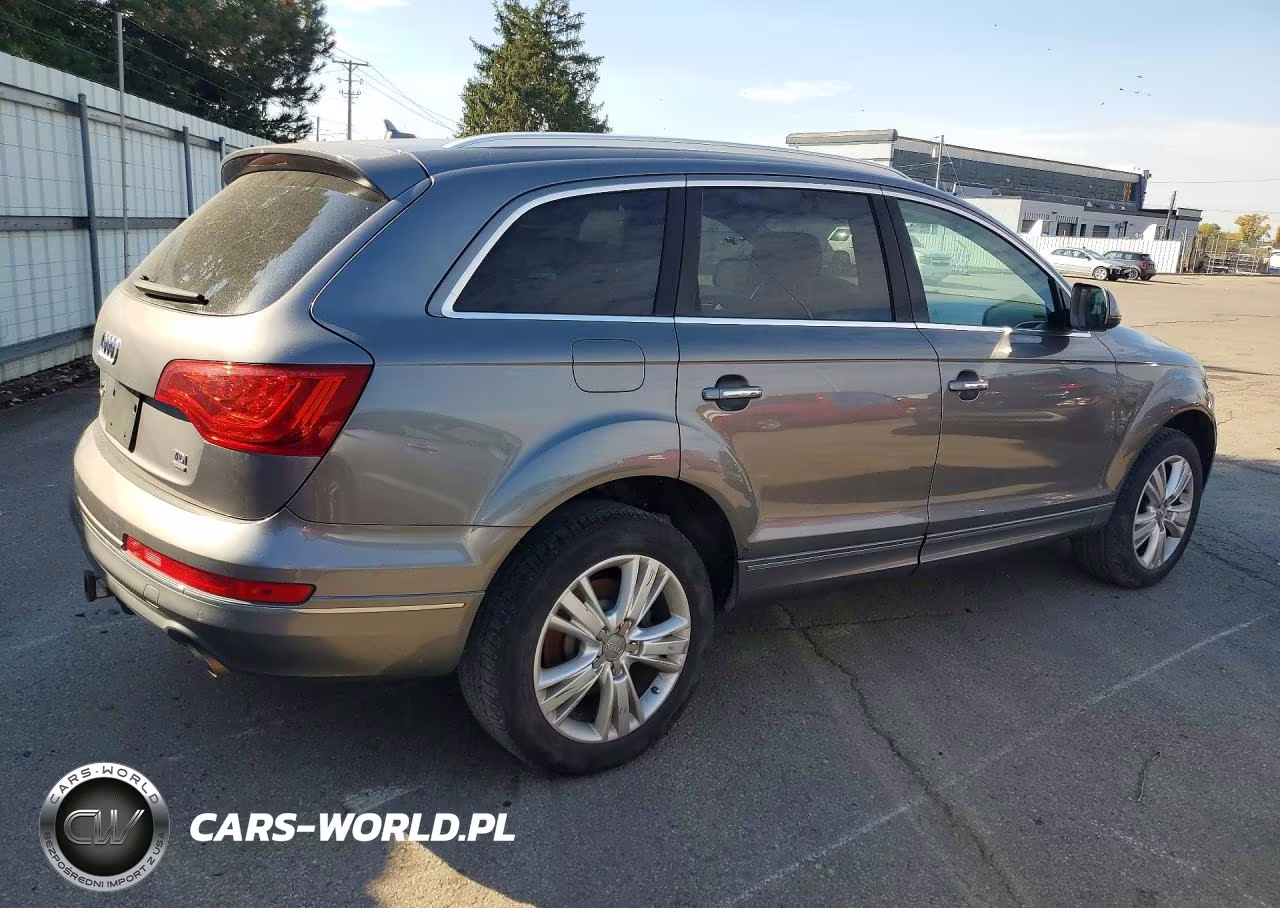 2010 Audi Q7 Premium Plus VIN:WA1LMAFE7AD006683 - 3