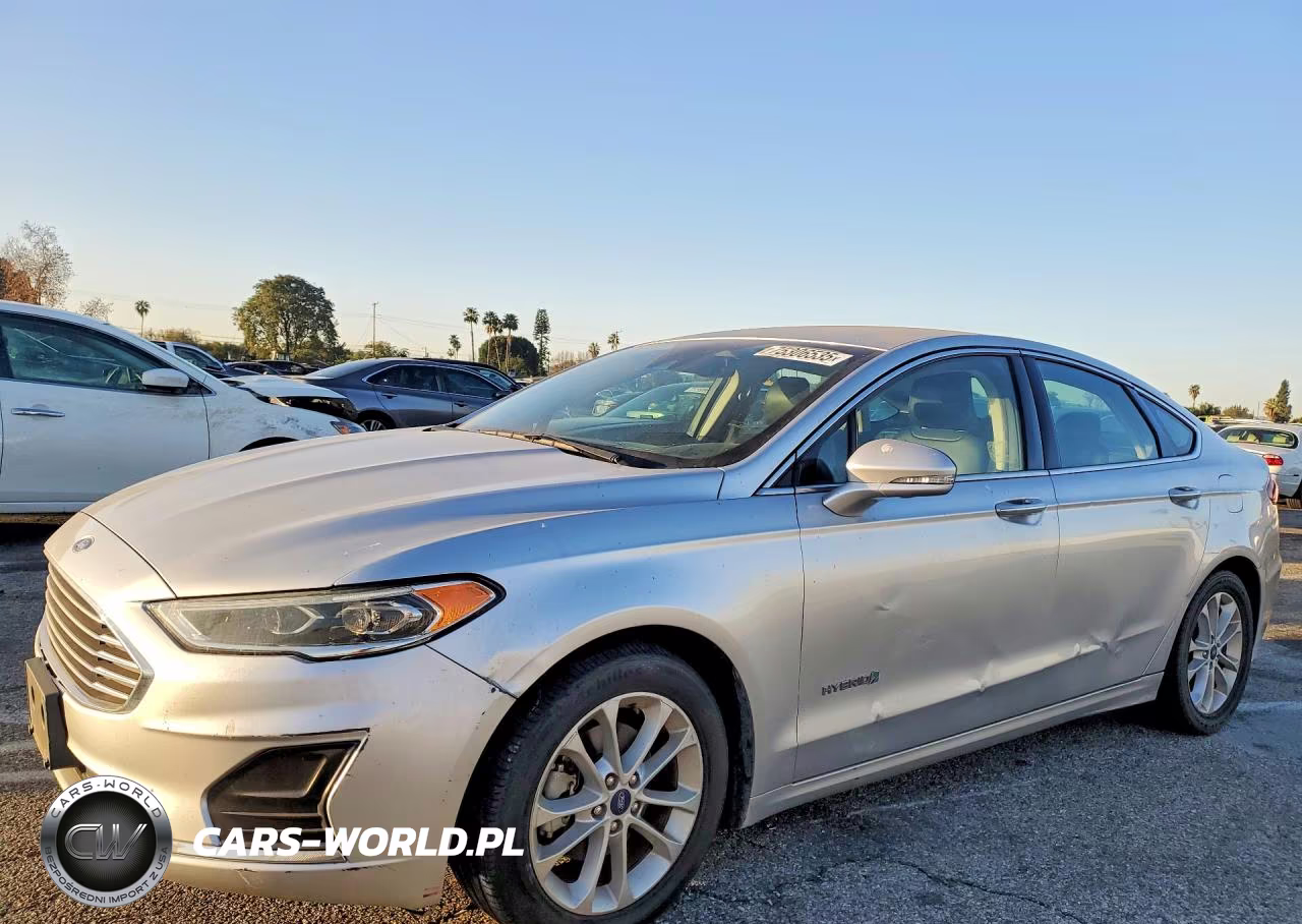 2019 Ford Fusion Sel – zdjęcie 1 z 12
