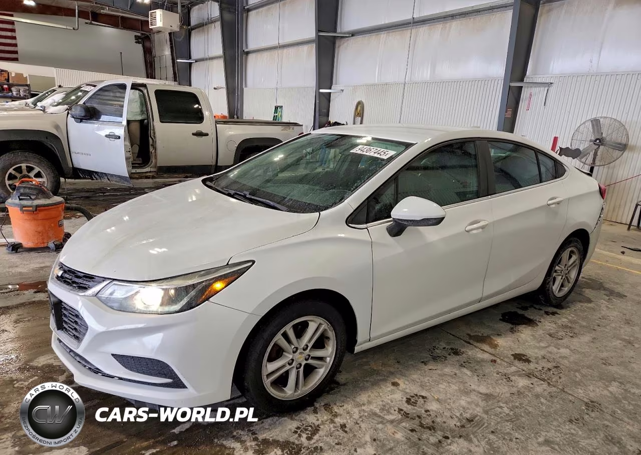 2016 Chevrolet Cruze Lt VIN:1G1BE5SM4G7273749 - 1