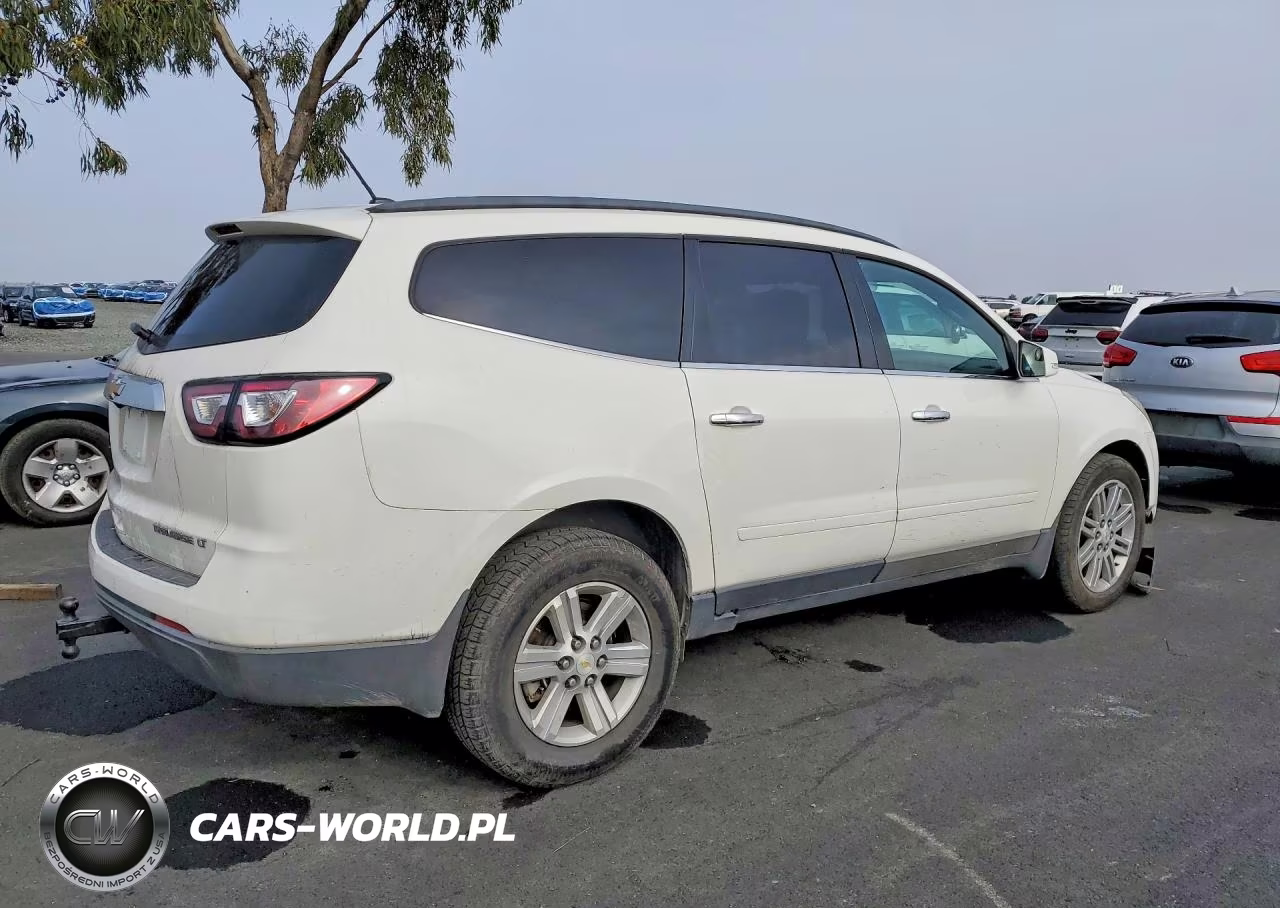 2014 Chevrolet Traverse Lt VIN:1GNKRGKD1EJ138050 - 3