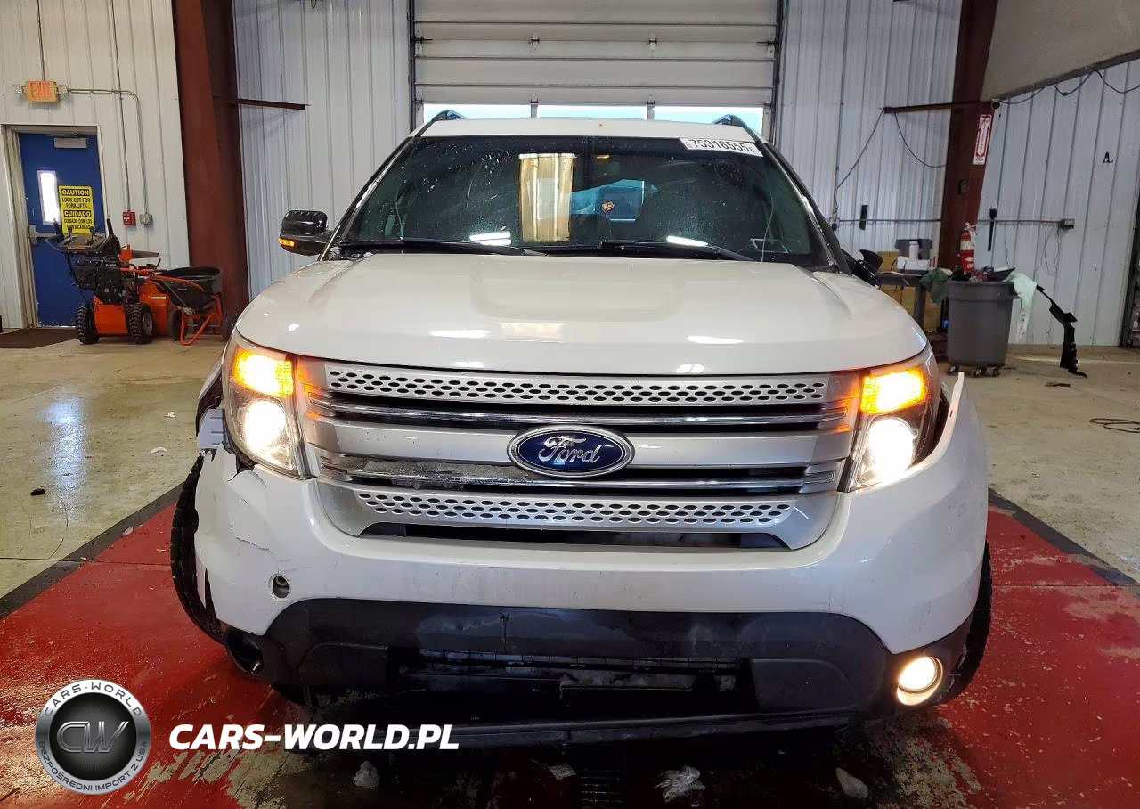 2014 Ford Explorer Xlt VIN:1FM5K8D8XEGB62114 - 5