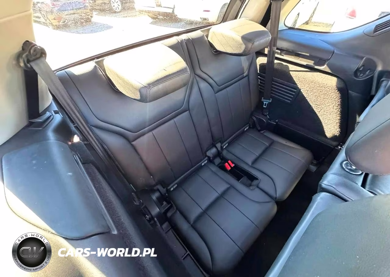 2018 Land Rover Discovery Hse VIN:SALRR2RV5JA054051 - 11