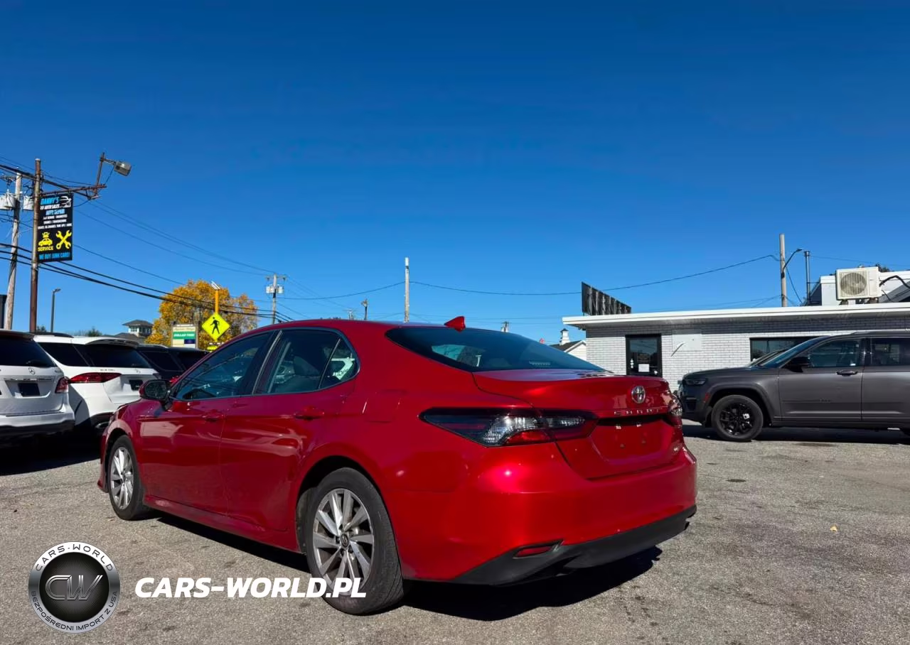 2023 Toyota Camry Le VIN:4T1C11AK6PU138155 - 3