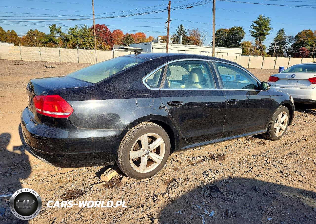 2012 Volkswagen Passat Se VIN:1VWBP7A31CC075344 - 3