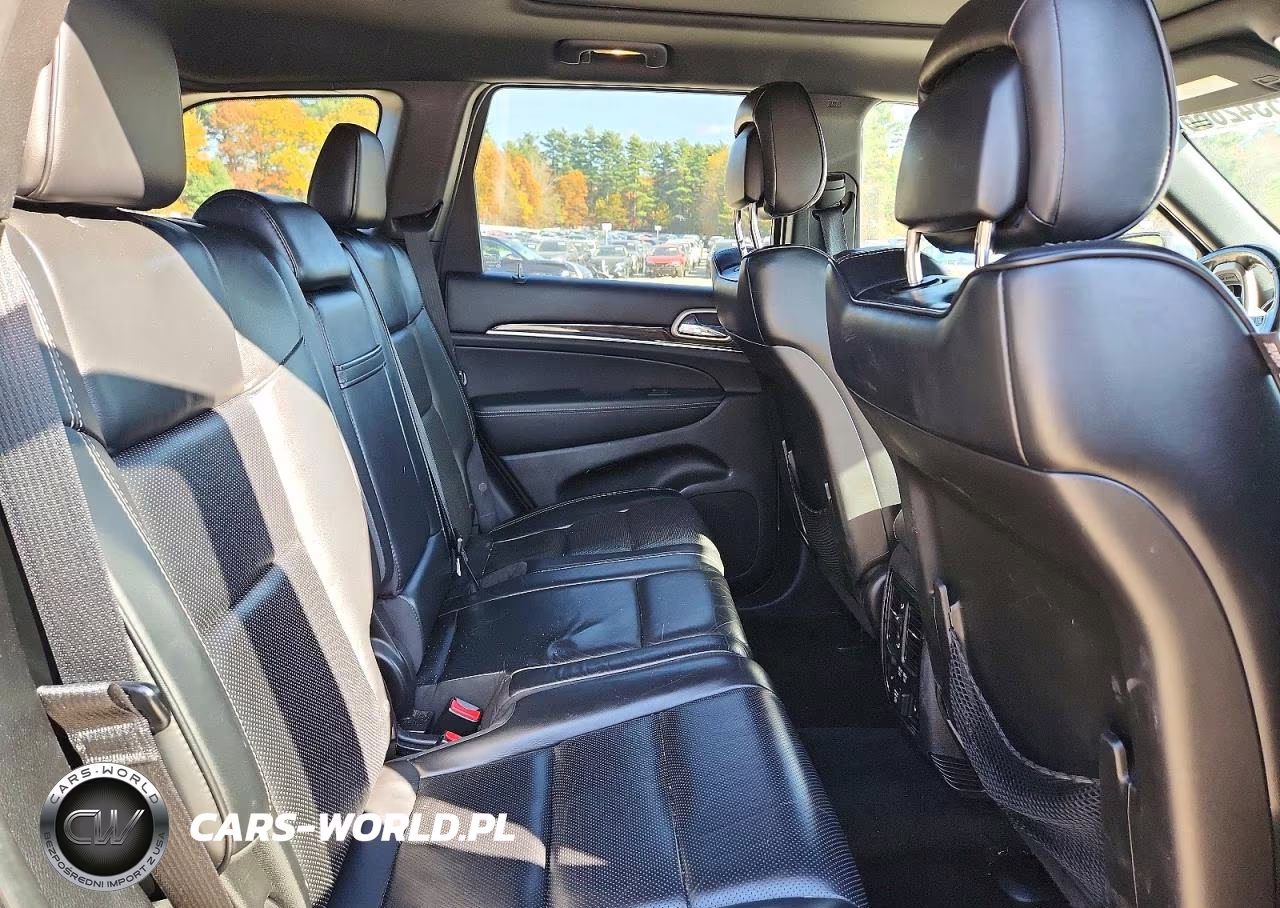 2015 Jeep Grand Cherokee Overland VIN:1C4RJFCM3FC754572 - 11