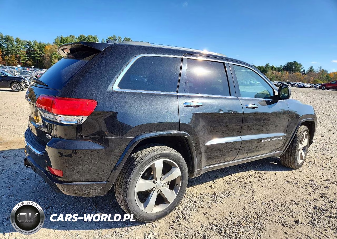 2015 Jeep Grand Cherokee Overland VIN:1C4RJFCM3FC754572 - 3
