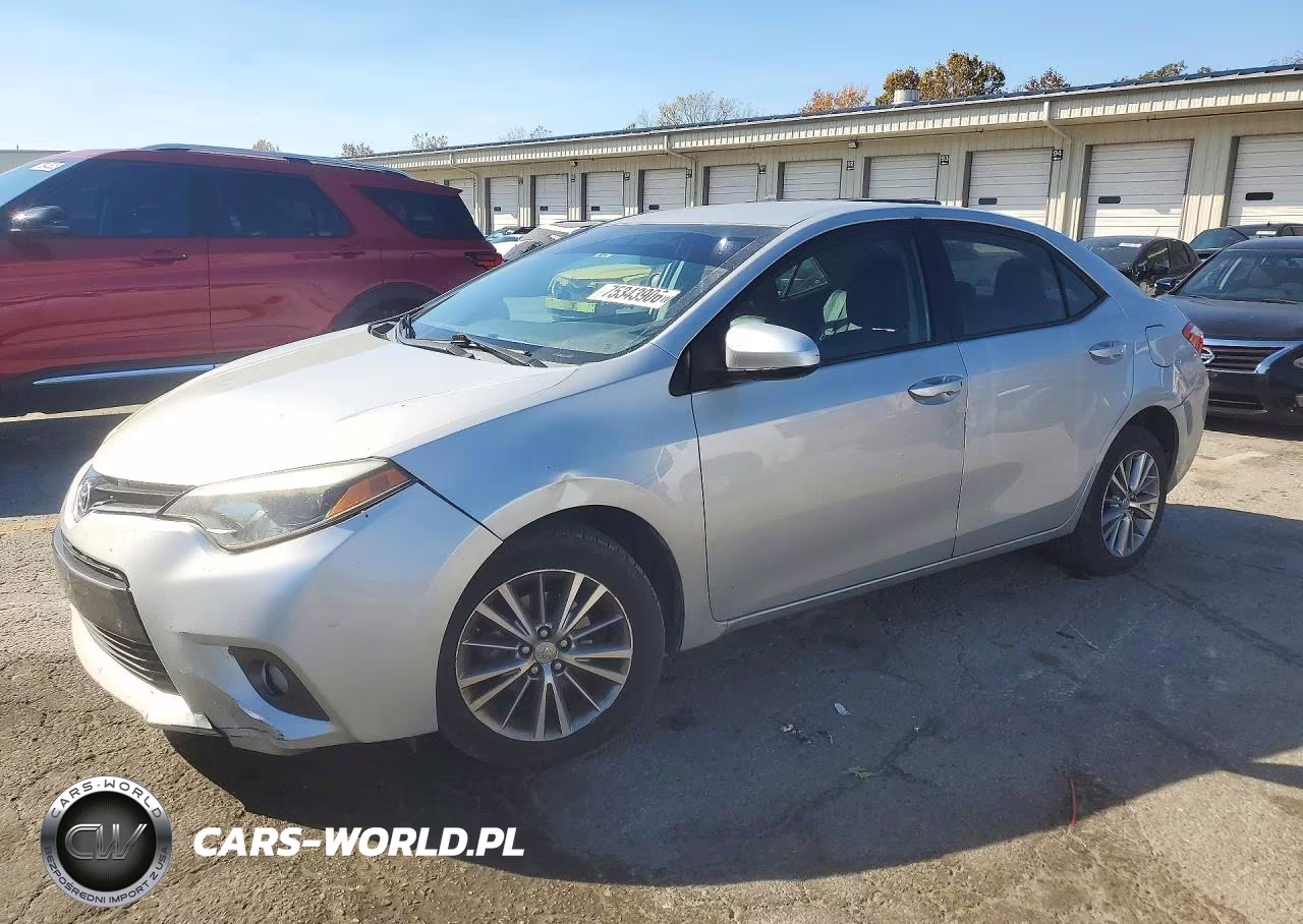 2015 Toyota Corolla Le Plus VIN:5YFBURHE2FP312305 - 1