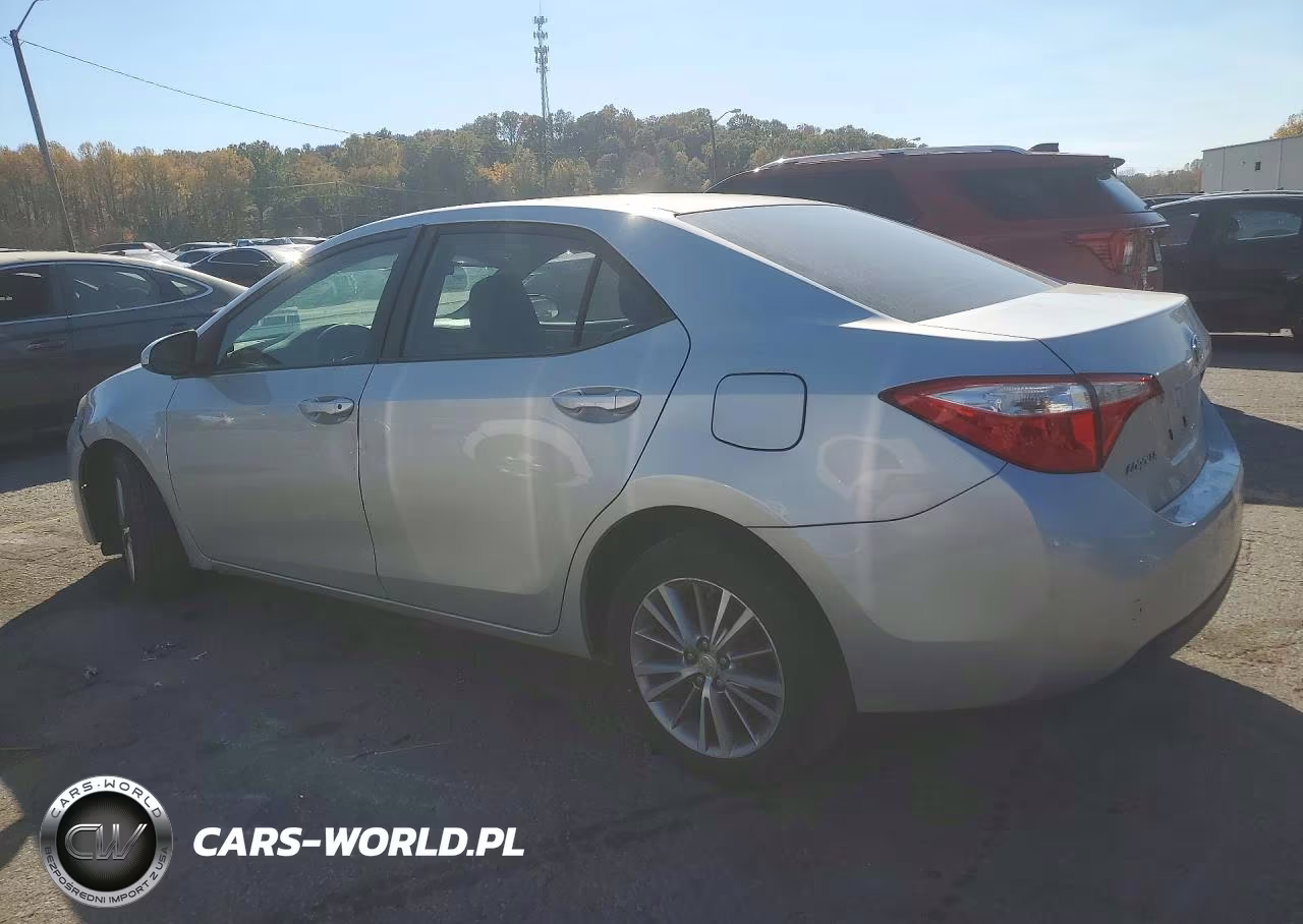 2015 Toyota Corolla Le Plus VIN:5YFBURHE2FP312305 - 2